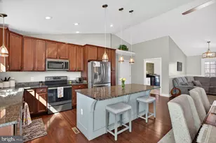 505 W North St, Woodstock, VA 22664 - Photo 21