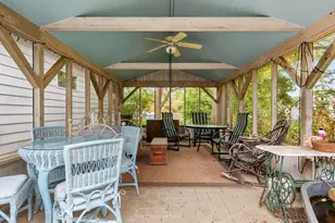517 W Locust St, Woodstock, VA 22664 - Photo 3