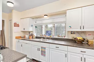 517 W Locust St, Woodstock, VA 22664 - Photo 39