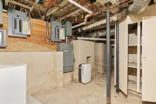 517 W Locust St, Woodstock, VA 22664 - Photo 49