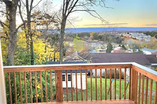 407 Stonewall St, Strasburg, VA 22657 - Photo 17