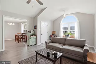 6131 Moore Ave, Mount Jackson, VA 22842 - Photo 9