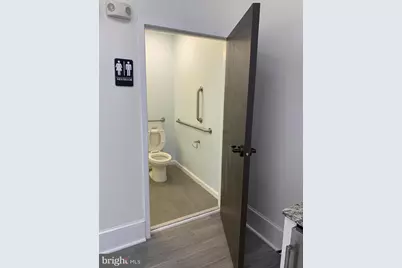 114 W Court Street #102, Woodstock, VA 22664 - Photo 9