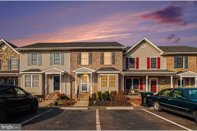 174 Founders Way, Strasburg, VA 22657 - Photo 1