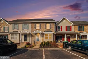 174 Founders Way, Strasburg, VA 22657 - Photo 1