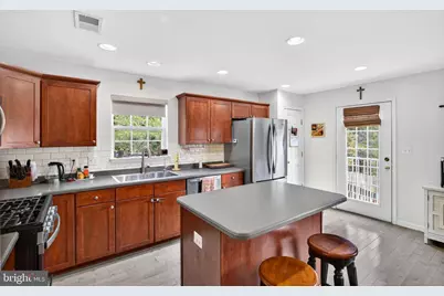 612 Frontier Fort Lane, Strasburg, VA 22657 - Photo 7