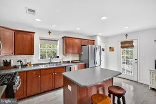 612 Frontier Fort Ln, Strasburg, VA 22657 - Photo 7