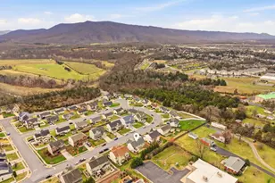 156 Aden Dr, Strasburg, VA 22657 - Photo 51