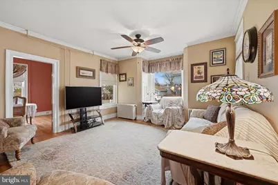 220 S Massanuten Street, Strasburg, VA 22657 - Photo 17