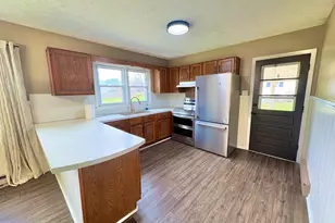 1604 S Ox Rd, Edinburg, VA 22824 - Photo 5