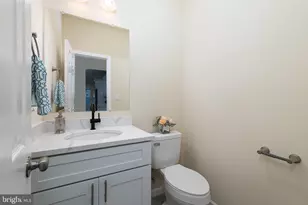 211 Princess Caroline Ct, Edinburg, VA 22824 - Photo 21