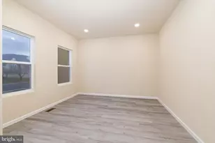 211 Princess Caroline Ct, Edinburg, VA 22824 - Photo 9