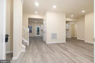 211 Princess Caroline Ct, Edinburg, VA 22824 - Photo 5