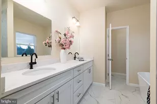 211 Princess Caroline Ct, Edinburg, VA 22824 - Photo 27