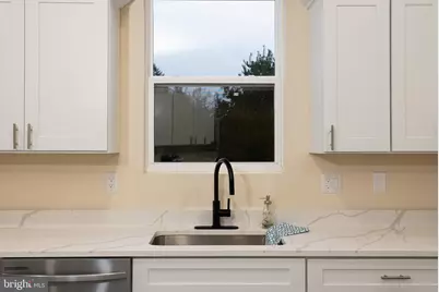 211 Princess Caroline Court, Edinburg, VA 22824 - Photo 15