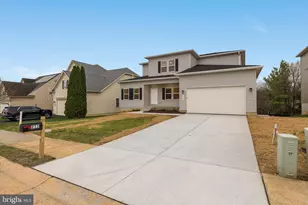 211 Princess Caroline Ct, Edinburg, VA 22824 - Photo 1