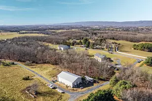 2760 Riverview Dr, Toms Brook, VA 22660 - Photo 57