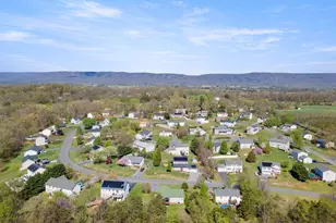 218 Baer Oak Dr, Maurertown, VA 22644 - Photo 35