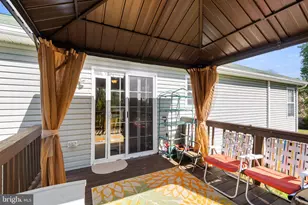 218 Baer Oak Dr, Maurertown, VA 22644 - Photo 17