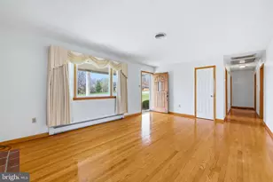 1665 Stoneburner Rd, Edinburg, VA 22824 - Photo 9