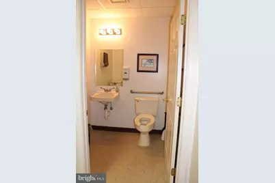 110 E High Street, Woodstock, VA 22664 - Photo 27