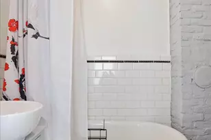 130 N High St, Edinburg, VA 22824 - Photo 23