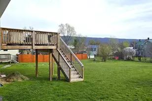 375 Branch St, Strasburg, VA 22657 - Photo 3