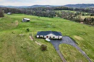 363 Davis Ln, New Market, VA 22844 - Photo 15