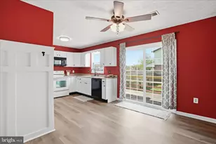 906 Hill Top Dr, Woodstock, VA 22664 - Photo 9