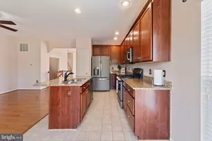 137 Oxbow Dr, Strasburg, VA 22657 - Photo 7