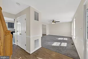 245 Baer Oak Dr, Maurertown, VA 22644 - Photo 5