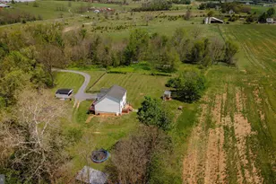 8570 S Middle Rd, Mount Jackson, VA 22842 - Photo 73