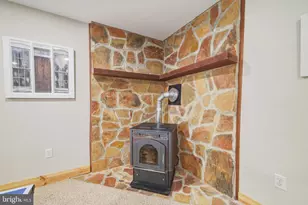 85 Pickett, Basye, VA 22810 - Photo 31