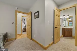 85 Pickett, Basye, VA 22810 - Photo 25
