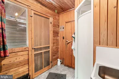 513 Straton, Basye, VA 22810 - Photo 21
