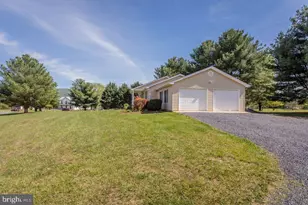 1018 Coffman Rd, Edinburg, VA 22824 - Photo 3