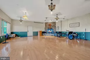 895 Fishers Rd, Toms Brook, VA 22660 - Photo 31