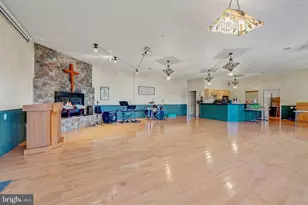 895 Fishers Rd, Toms Brook, VA 22660 - Photo 29