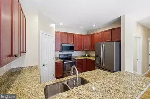 1017 Sun Poppy Ct, Woodstock, VA 22664 - Photo 3