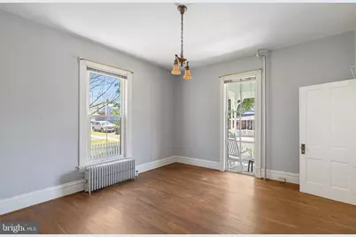 394 W King Street, Strasburg, VA 22657 - Photo 23