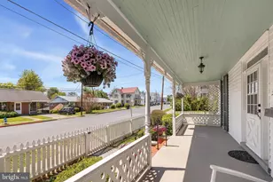 394 W King St, Strasburg, VA 22657 - Photo 7