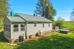 48 Bowman Ln, Fort Valley, VA 22652 - Photo 39