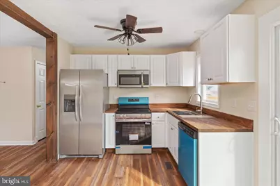 329 Wise Avenue, Strasburg, VA 22657 - Photo 11