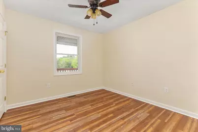 329 Wise Avenue, Strasburg, VA 22657 - Photo 19