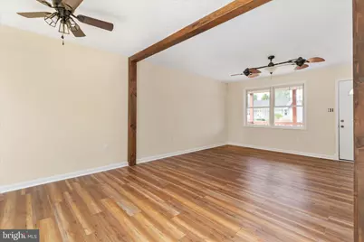 329 Wise Avenue, Strasburg, VA 22657 - Photo 9