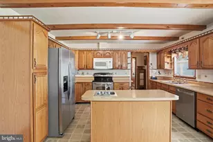 2123 Back Rd, Woodstock, VA 22664 - Photo 9