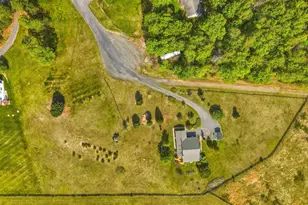 340 Nazareth Dr, Fort Valley, VA 22652 - Photo 9