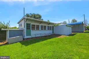 155 Center St, Mount Jackson, VA 22842 - Photo 9