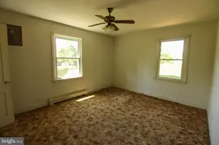 13042 Old Valley Pike, Edinburg, VA 22824 - Photo 9
