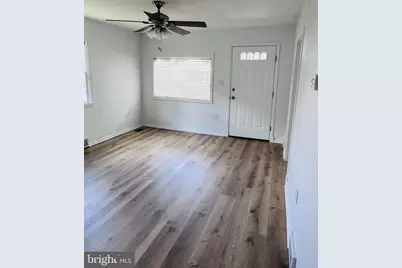 170 N Eberly Street, Strasburg, VA 22657 - Photo 5